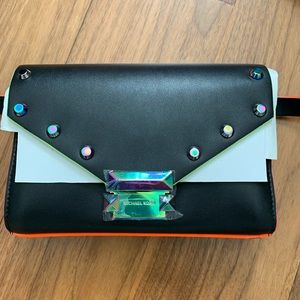 BRAND NEW MICHAEL KORS BELT BAG